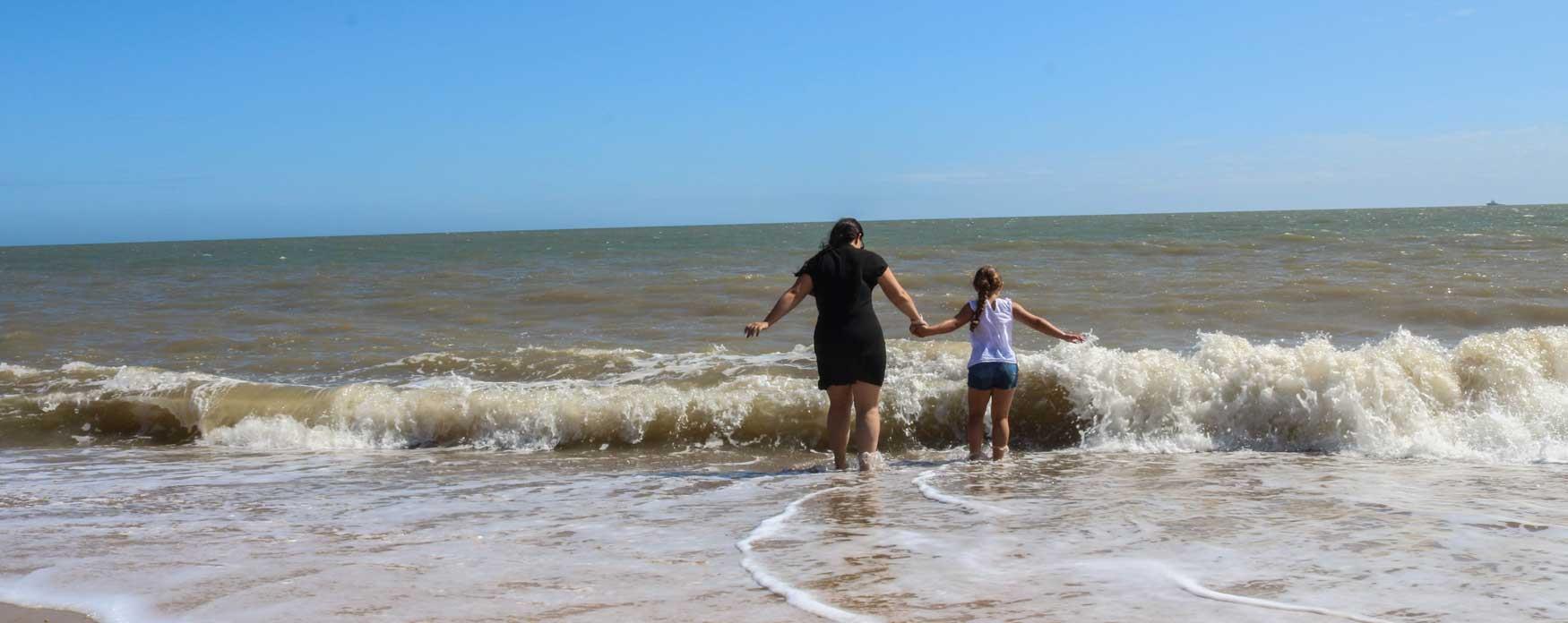 is great yarmouth beach dog friendly